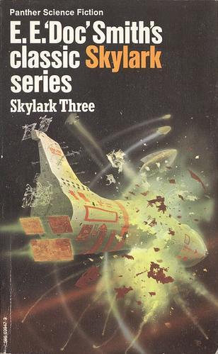 Edward Elmer Smith: Skylark Three (Paperback, 1974, Panther)