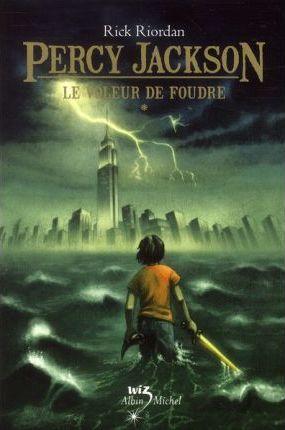 Percy Jackson, tome 1 : Le voleur de foudre (French language, 2010)