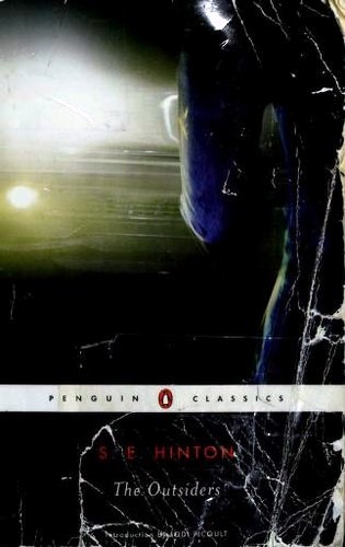 S. E. Hinton: The Outsiders (Paperback, 2006, Penguin Books)