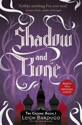 Shadow and Bone (2014, Indigo (an Imprint of Orion Children's), imusti)